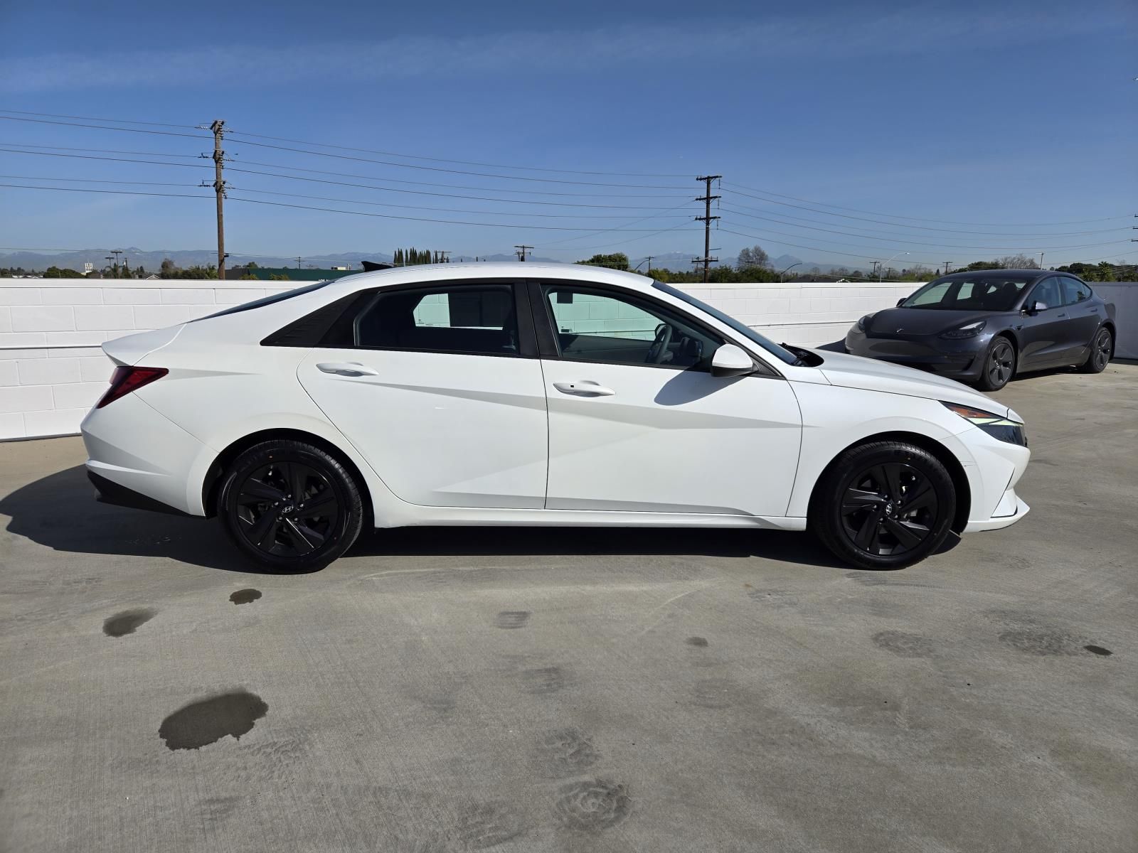 Used 2022 Hyundai Elantra SEL with VIN 5NPLM4AG8NH058758 for sale in Long Beach, CA