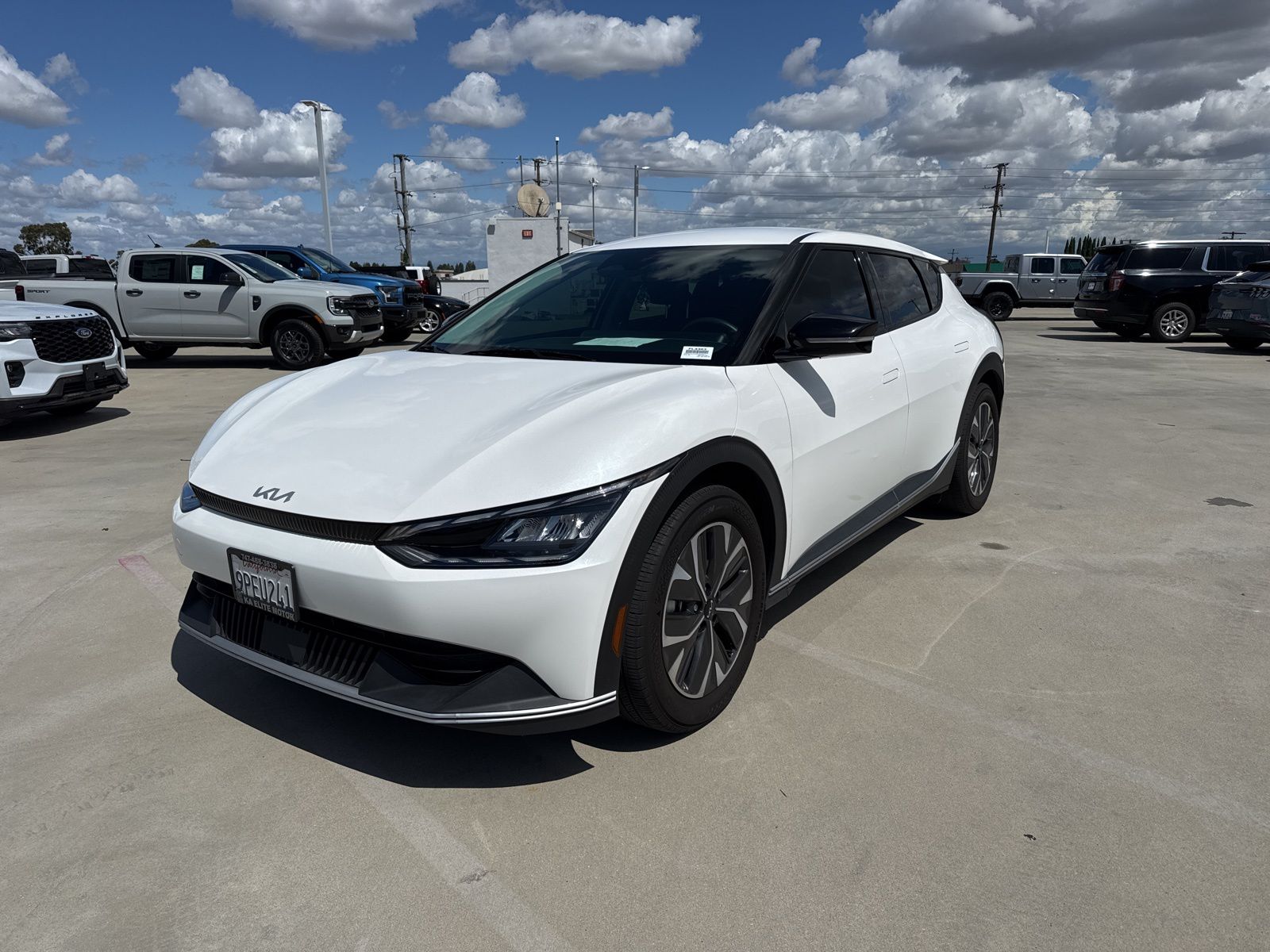 2024 Kia EV6 Light L/R