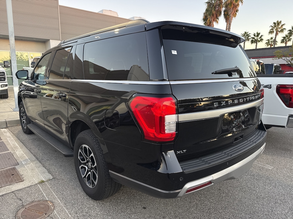 Used 2024 Ford Expedition Max XLT SUV