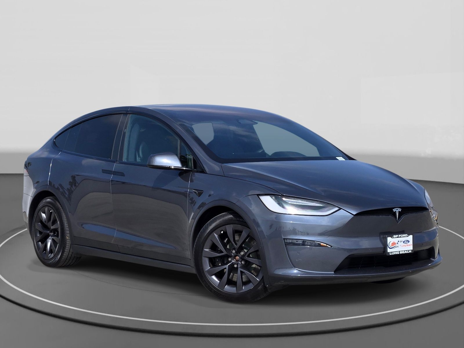 2022 Tesla Model X Plaid's photo