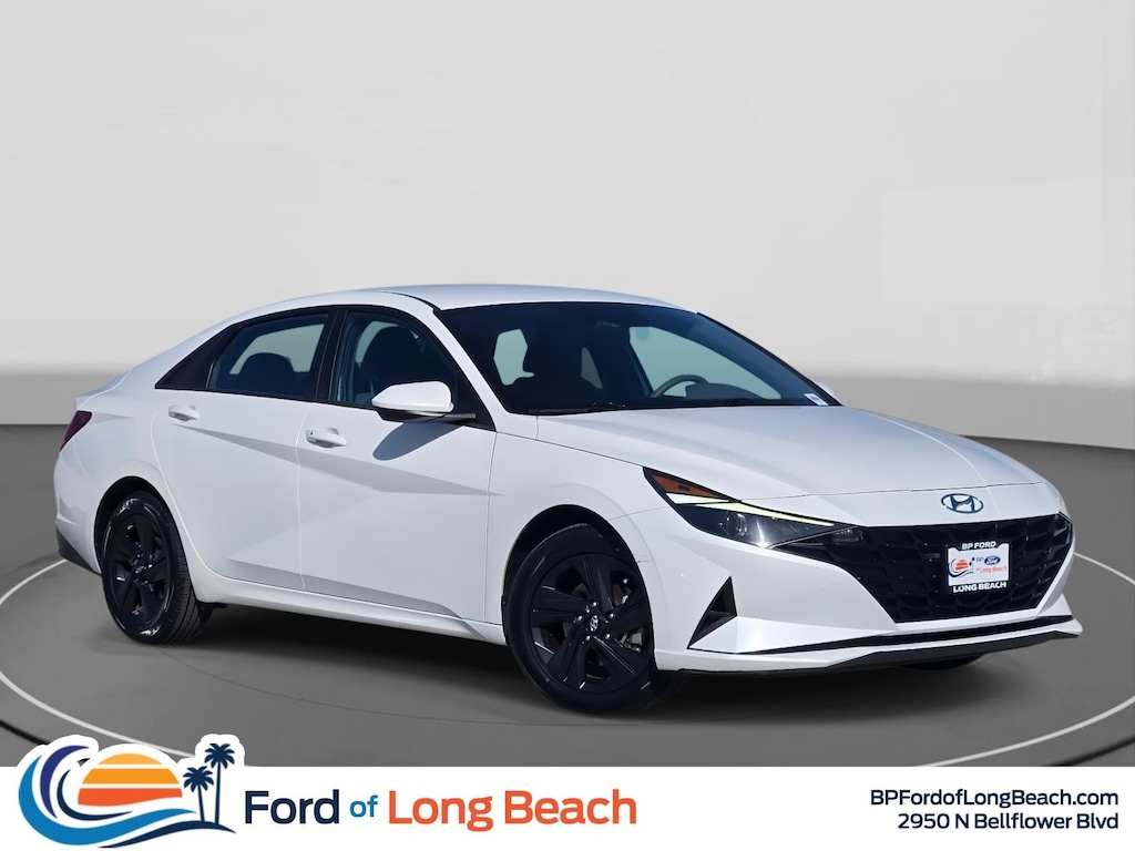 Used 2022 Hyundai Elantra SEL Sedan