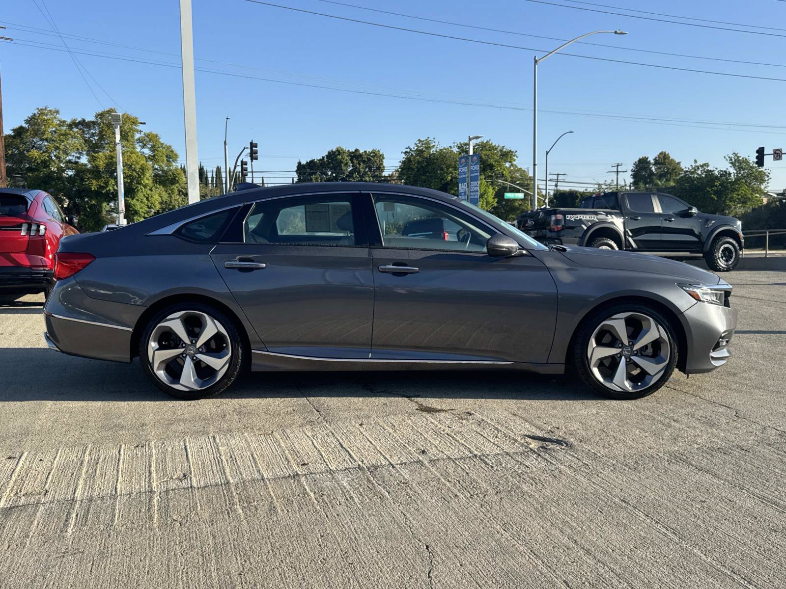 Used 2018 Honda Accord Touring 2.0T Sedan