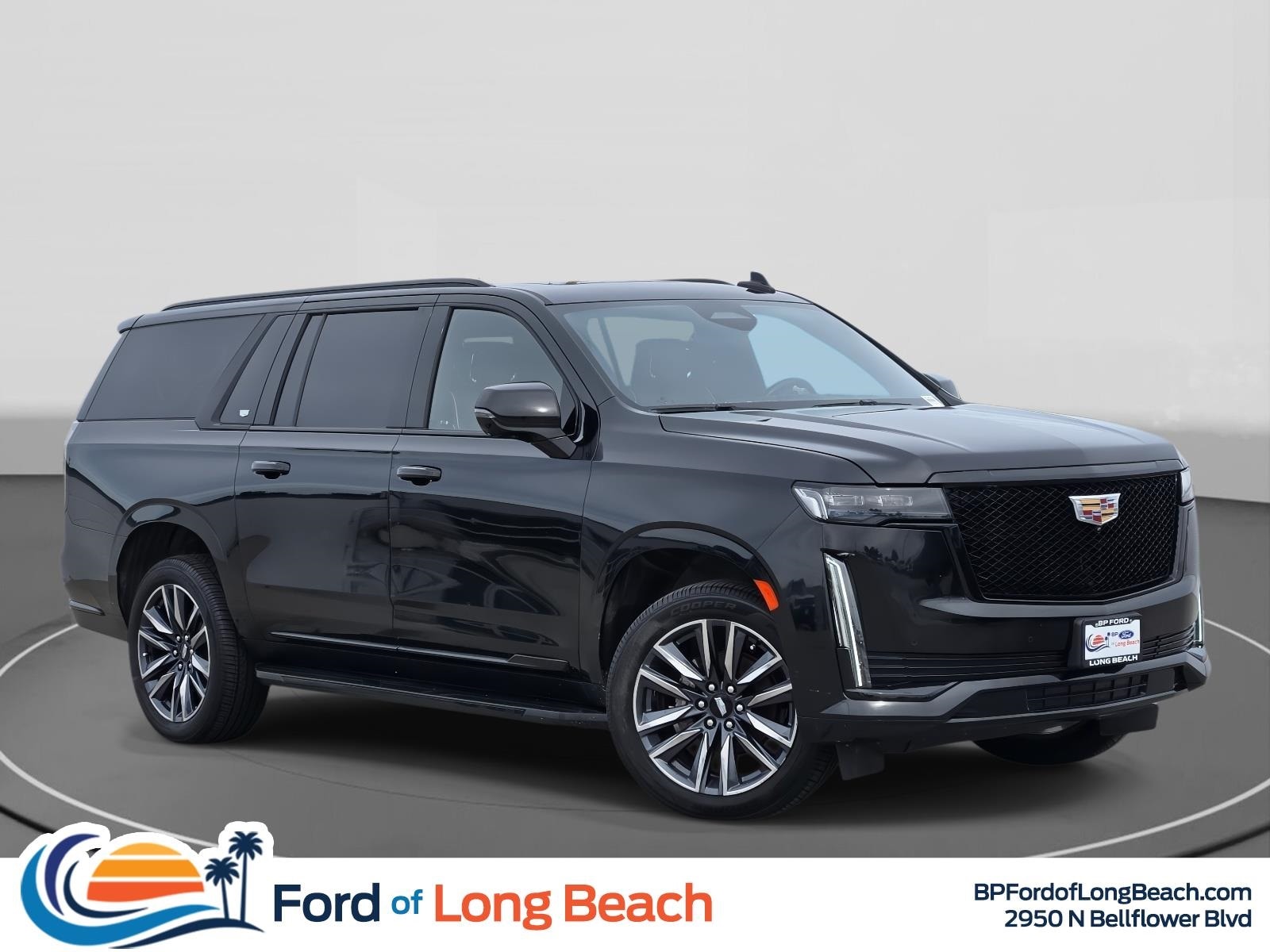 2023 Cadillac Escalade ESV Sport's photo