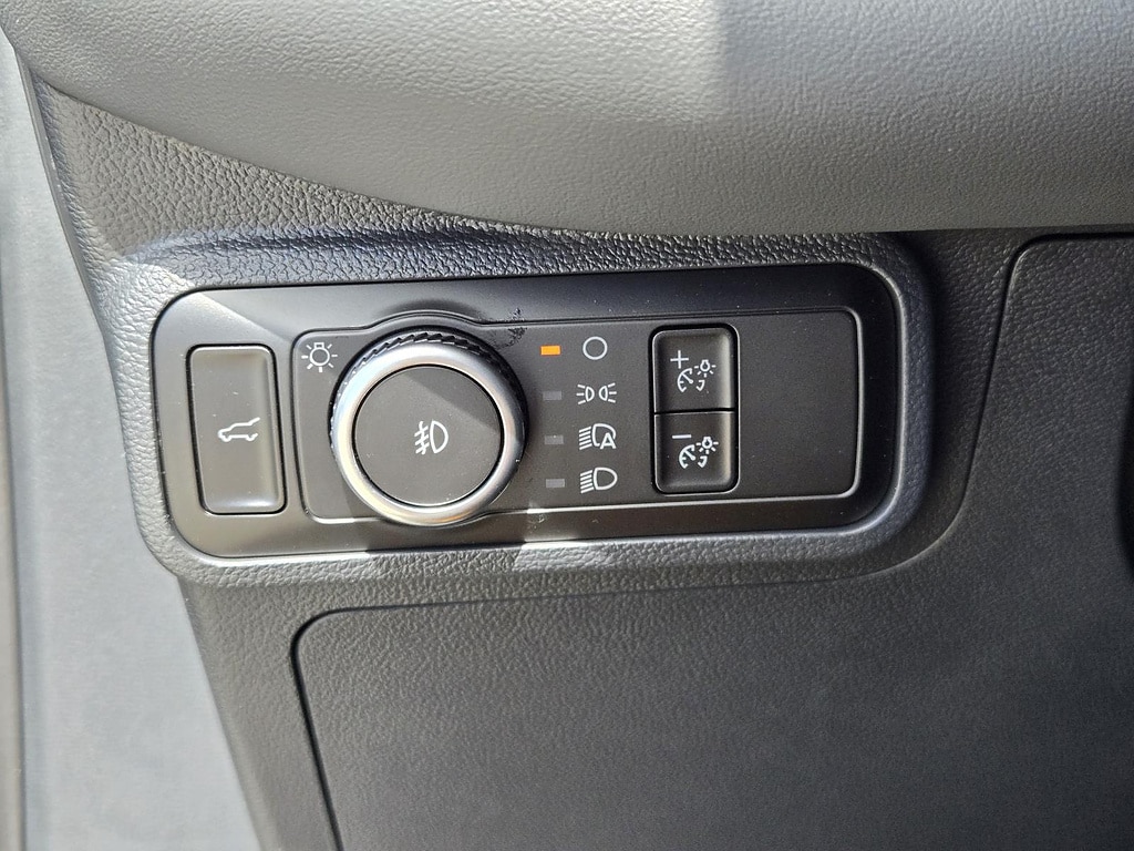 2026 Ford Explorer Active - Photo 21