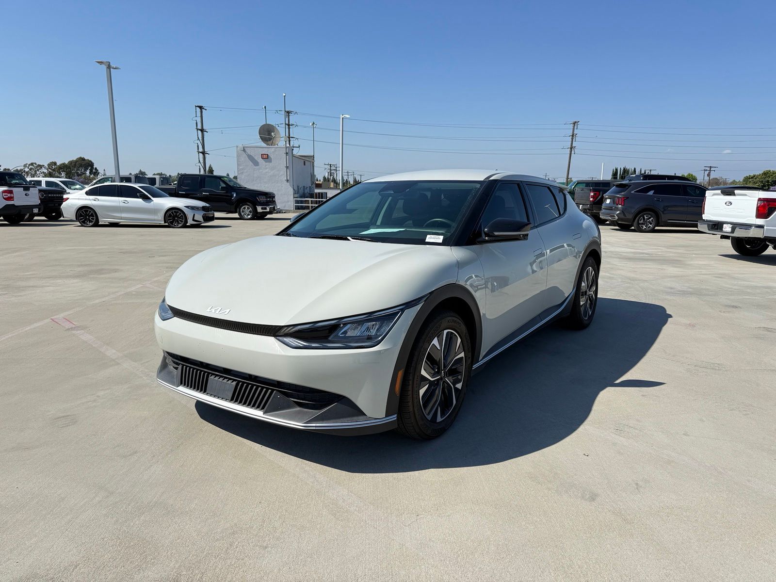 2024 Kia EV6 Light L/R's photo