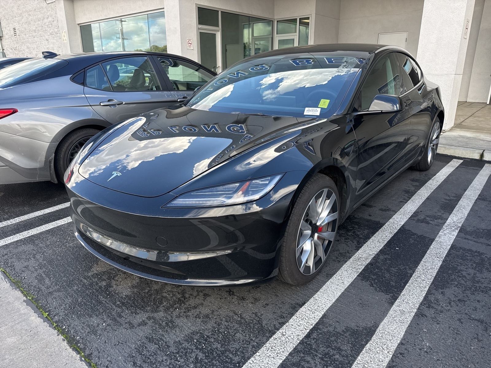 2025 Tesla Model 3 Performance's photo