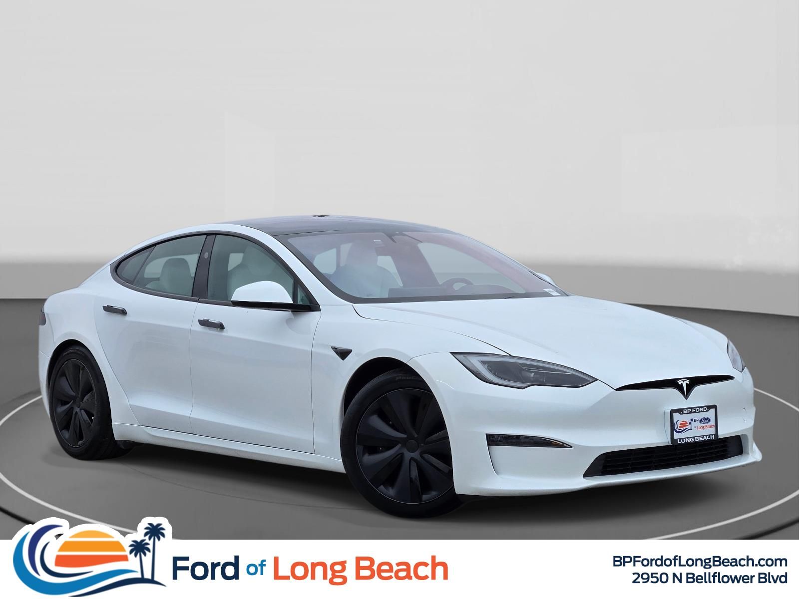 2023 Tesla Model S Standard Range's photo