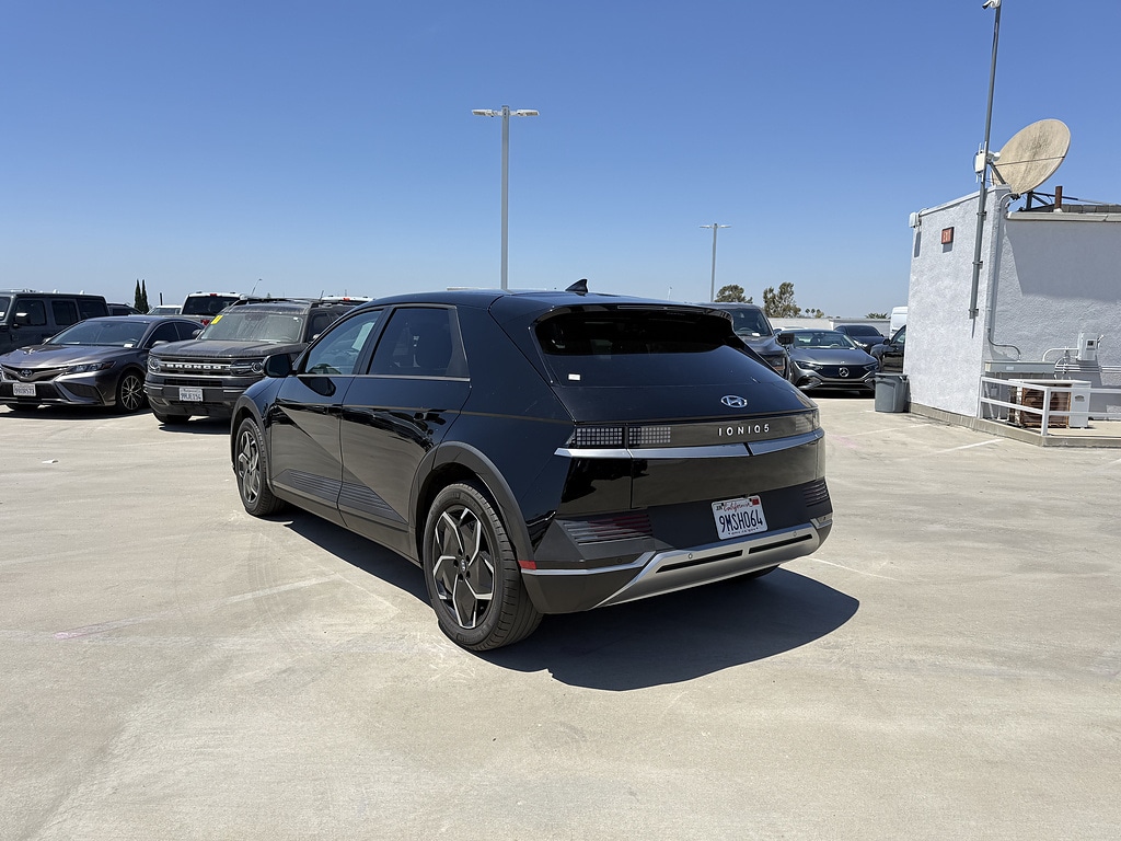 Used 2024 Hyundai IONIQ 5 SEL with VIN KM8KN4DEXRU280020 for sale in Long Beach, CA