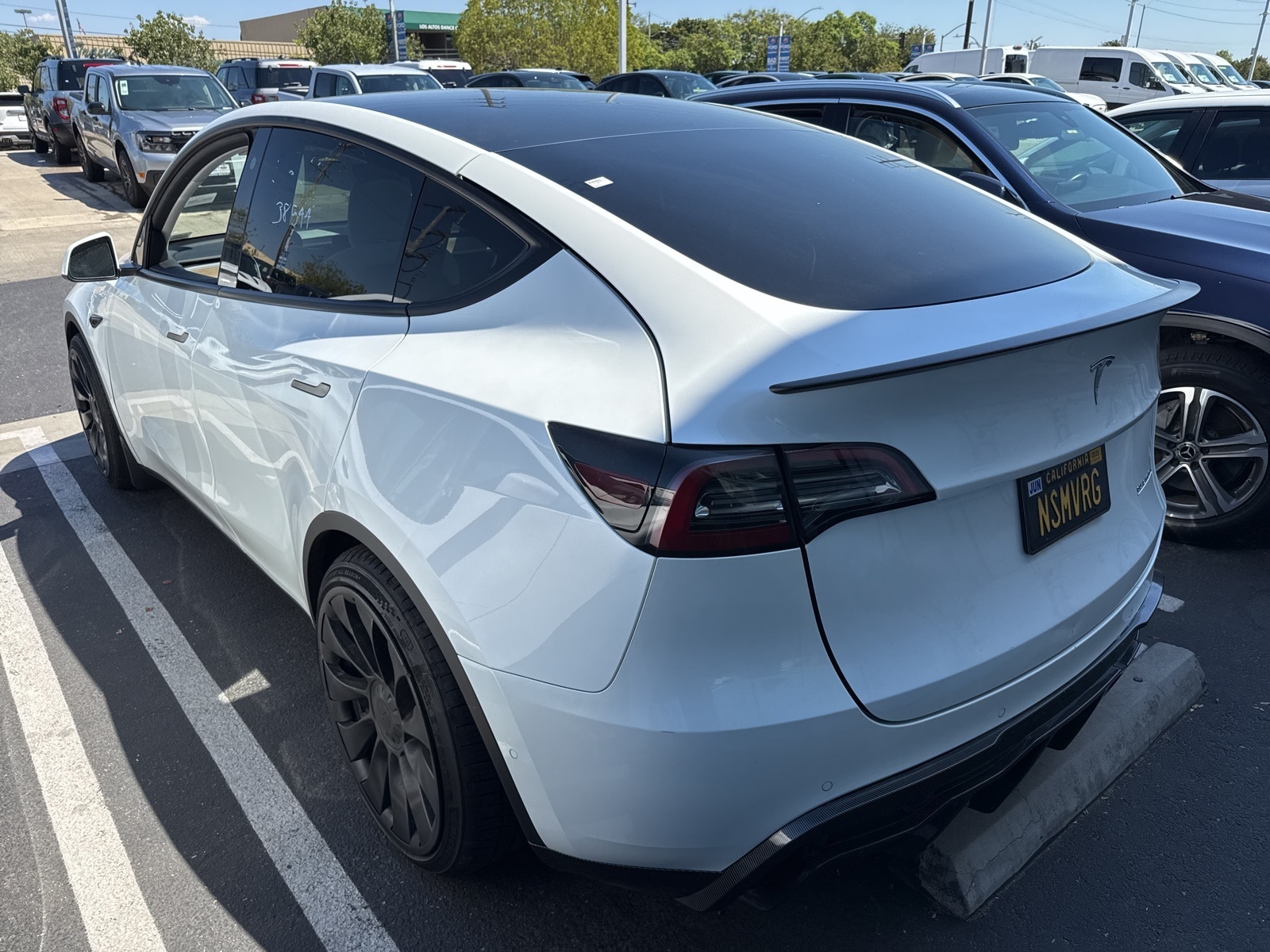 Used 2022 Tesla Model Y Performance with VIN 7SAYGDEF9NF455864 for sale in Long Beach, CA