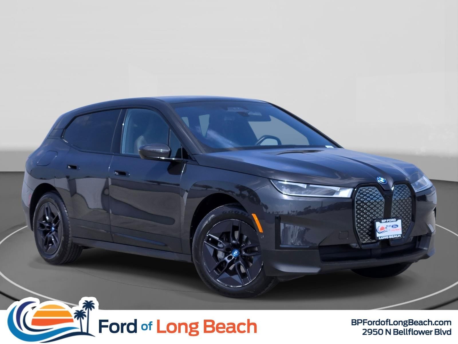 2023 BMW iX xDrive50's photo