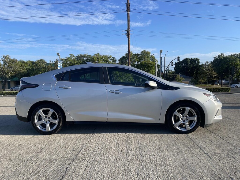 Used 2018 Chevrolet Volt LT Hatchback