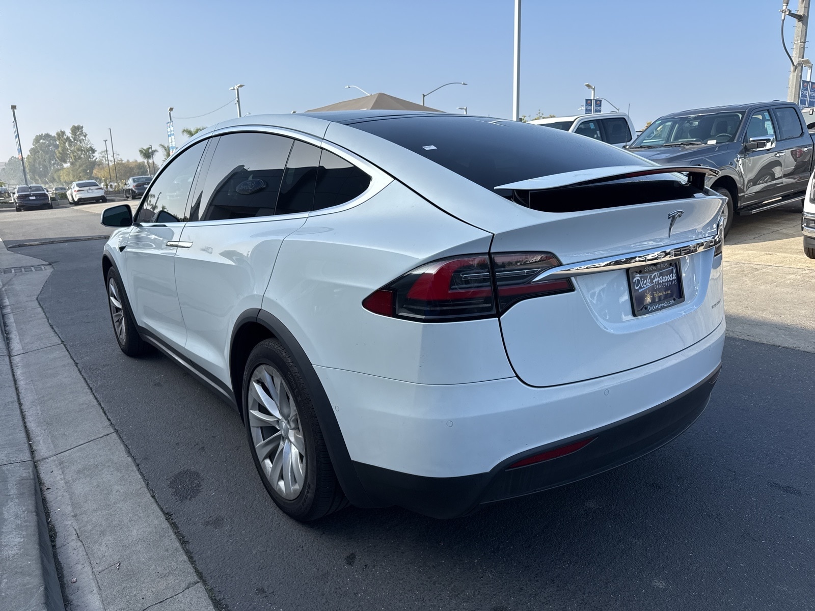 Used 2019 Tesla Model X Long Range with VIN 5YJXCBE27KF161459 for sale in Long Beach, CA