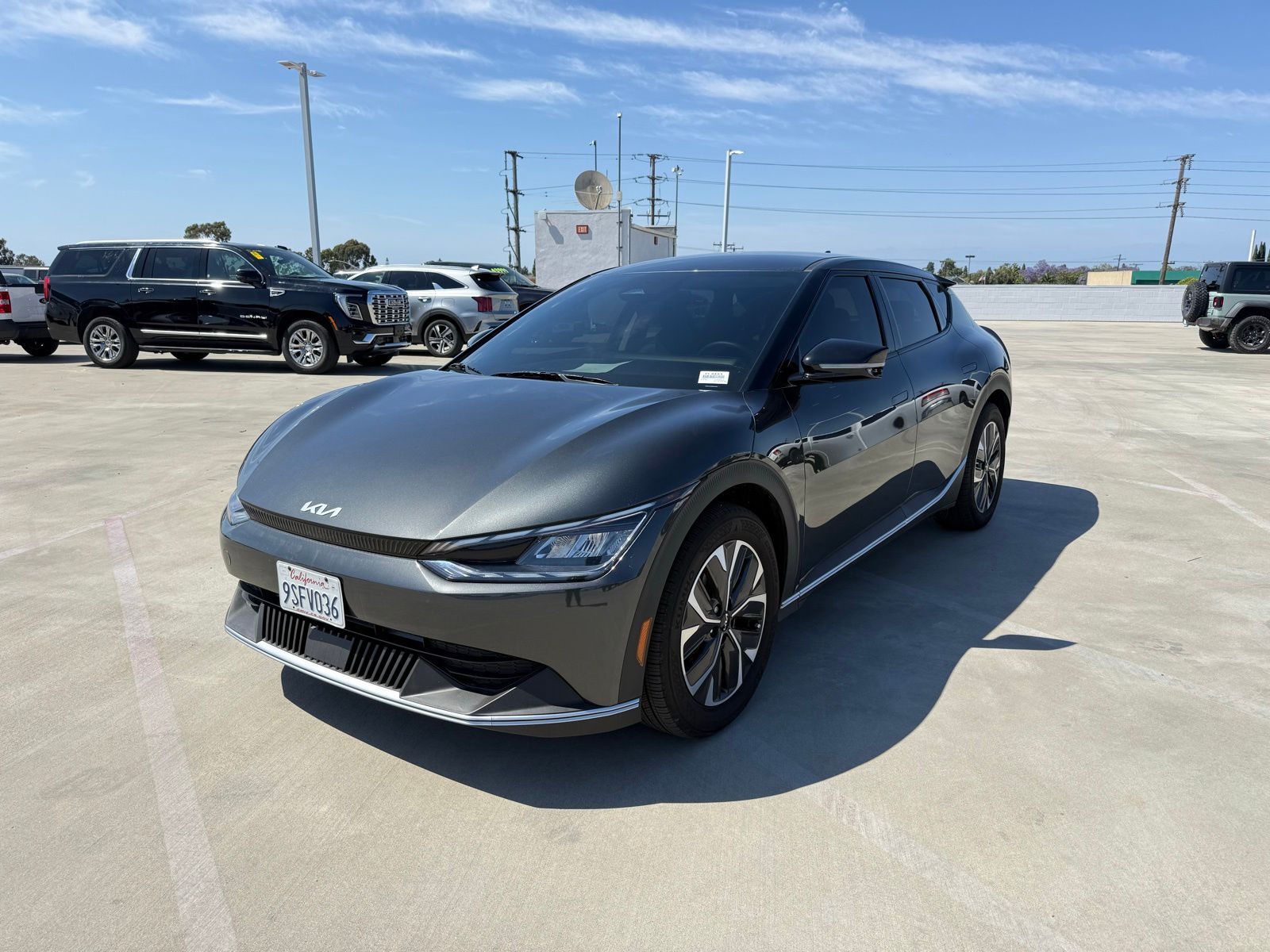 2024 Kia EV6 Light L/R's photo