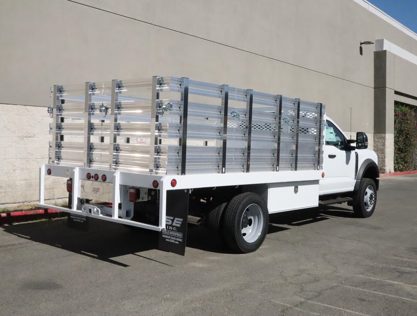 2024 Ford F-450 XL photo 4