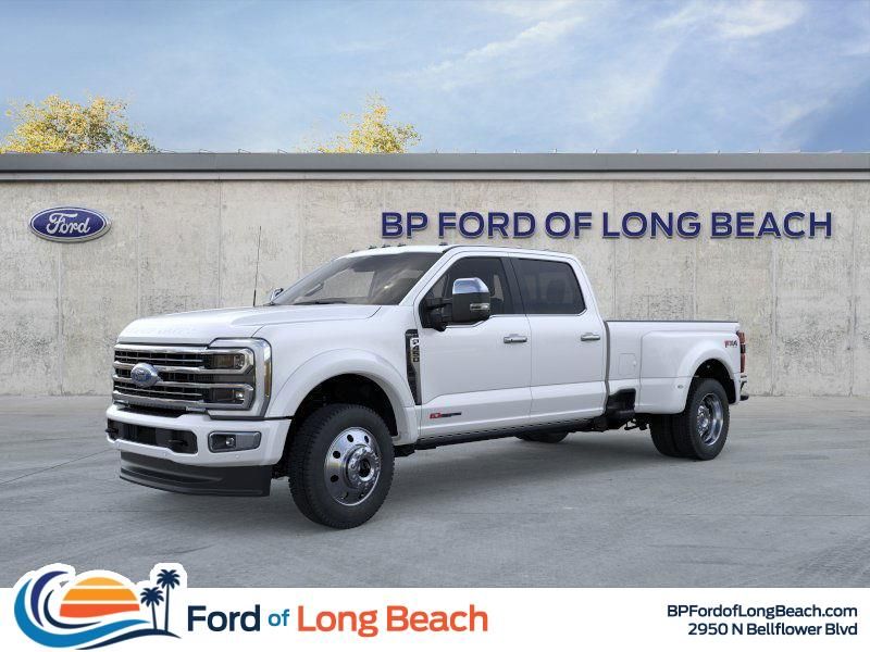 2026 Ford F-450 Platinum 4x4 Crew Cab 8' Box DRW's photo