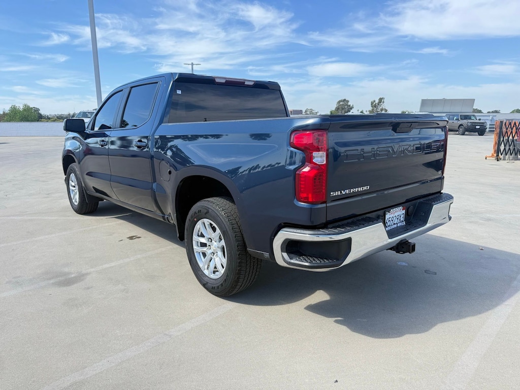Used 2021 Chevrolet Silverado 1500 LT Truck