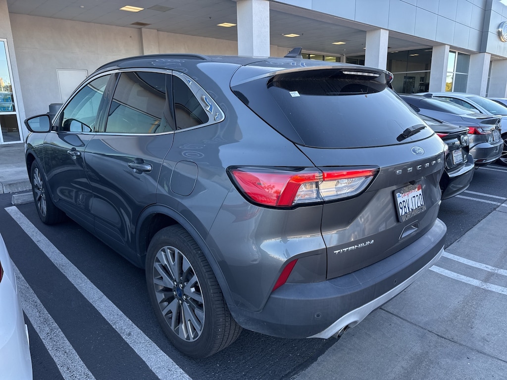Used 2022 Ford Escape Titanium Hybrid SUV