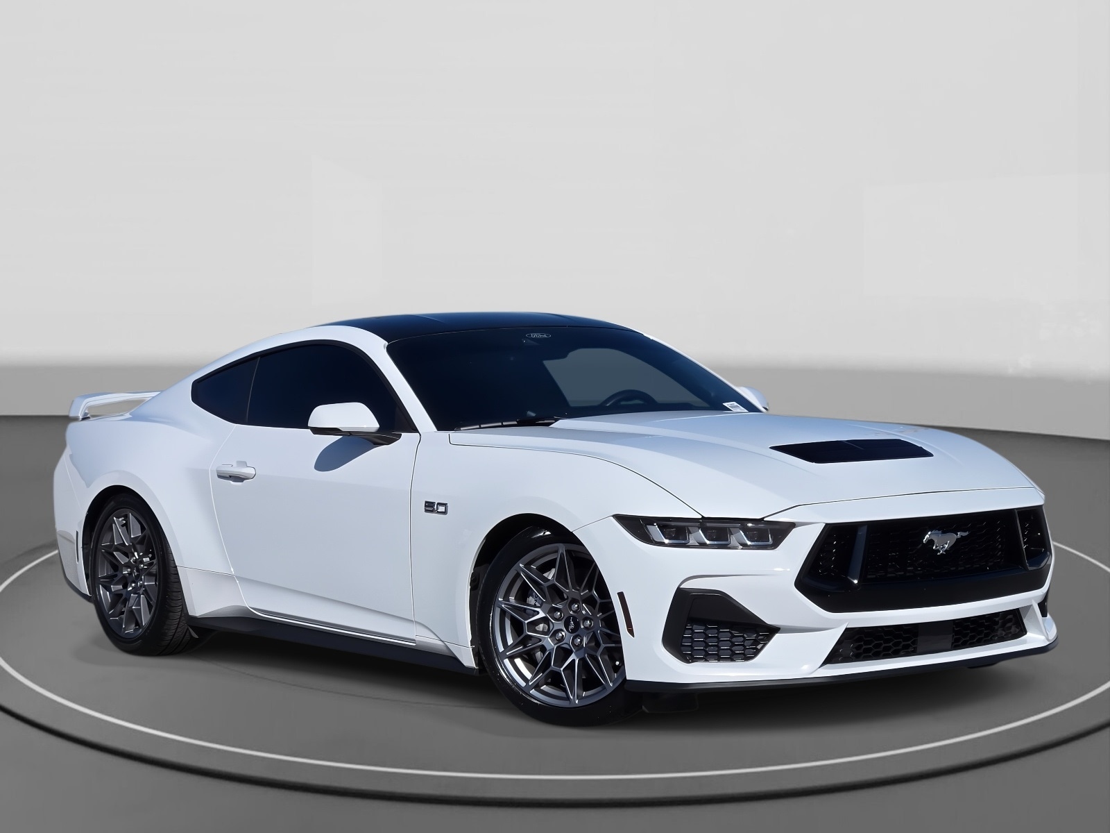 2024 Ford Mustang GT Premium's photo