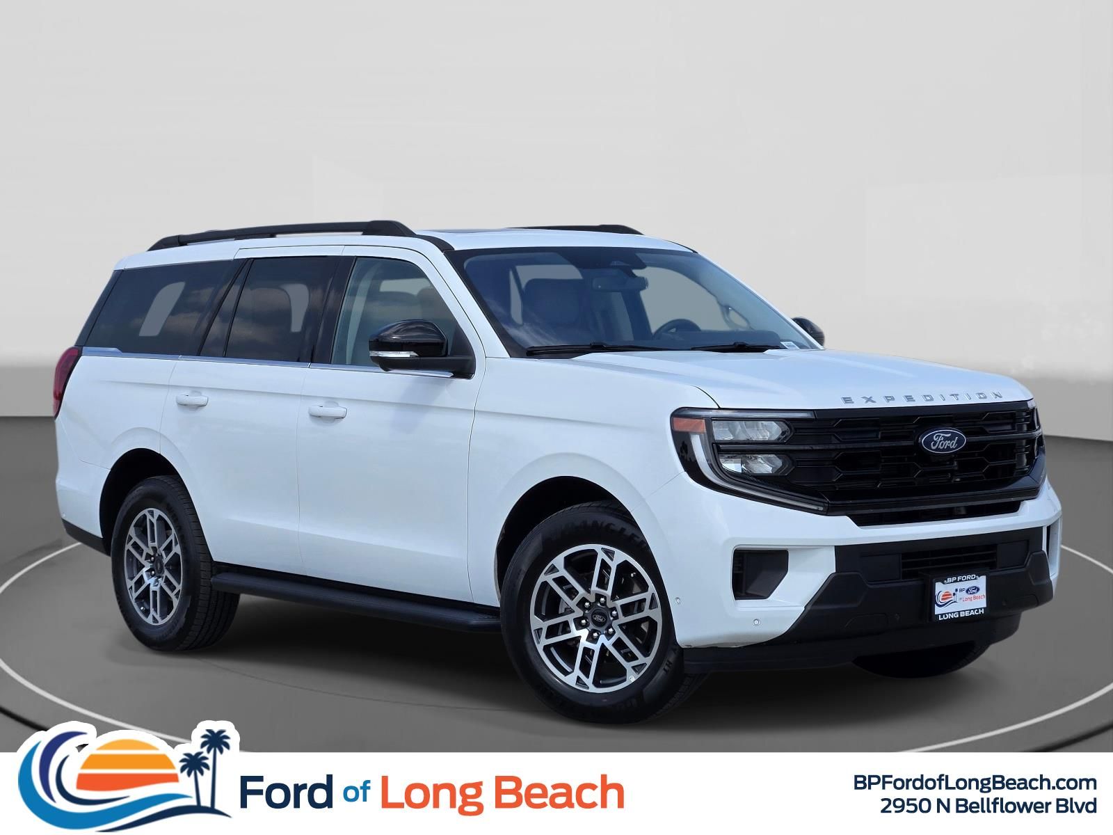 2025 Ford Expedition Active's photo