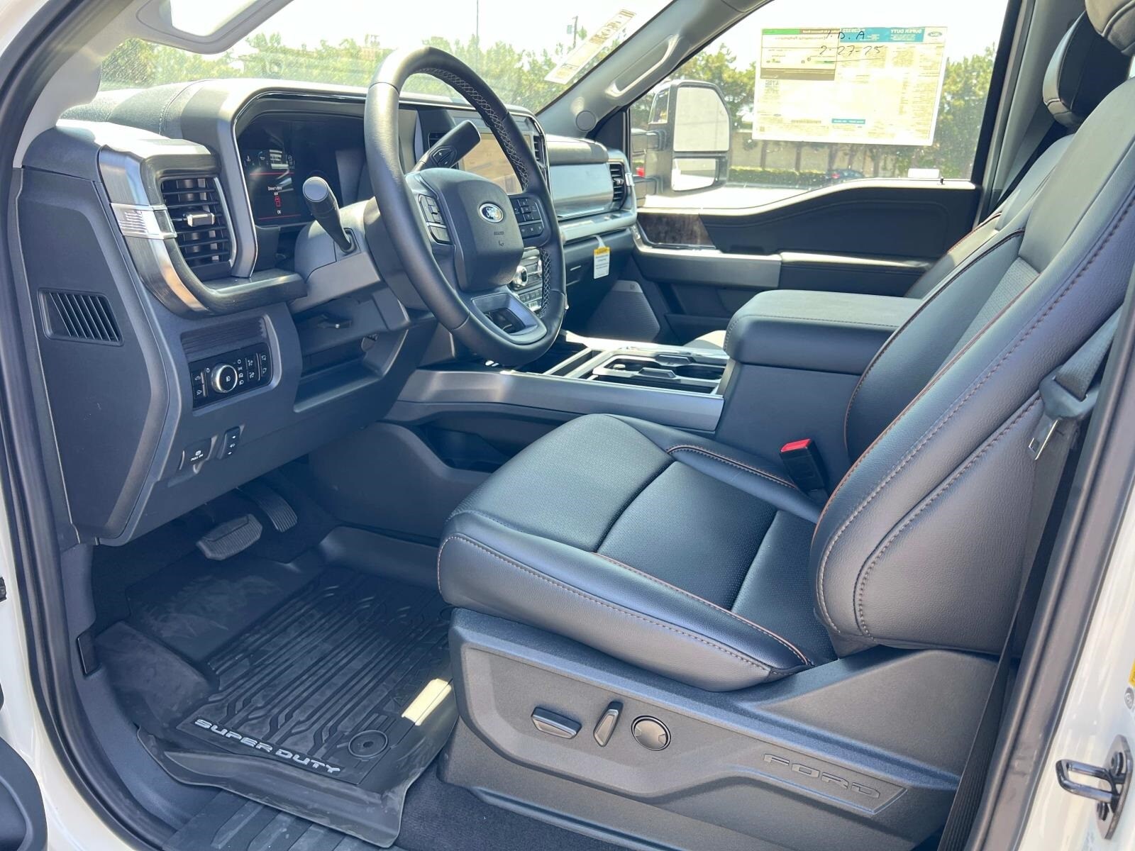 2025 Ford F-250 Super Duty Lariat