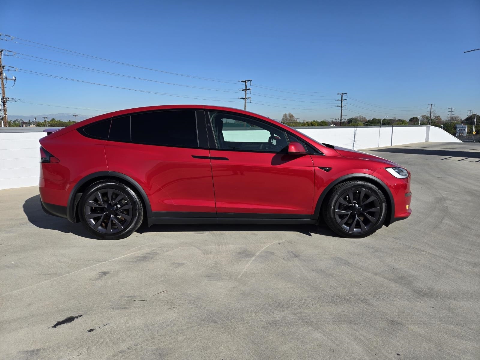 Used 2022 Tesla Model X Long Range with VIN 7SAXCBE50NF329251 for sale in Long Beach, CA