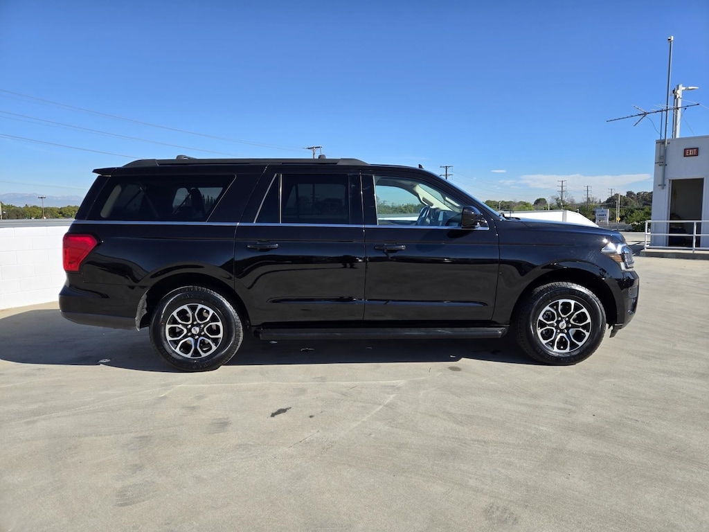 Used 2024 Ford Expedition Max XLT SUV
