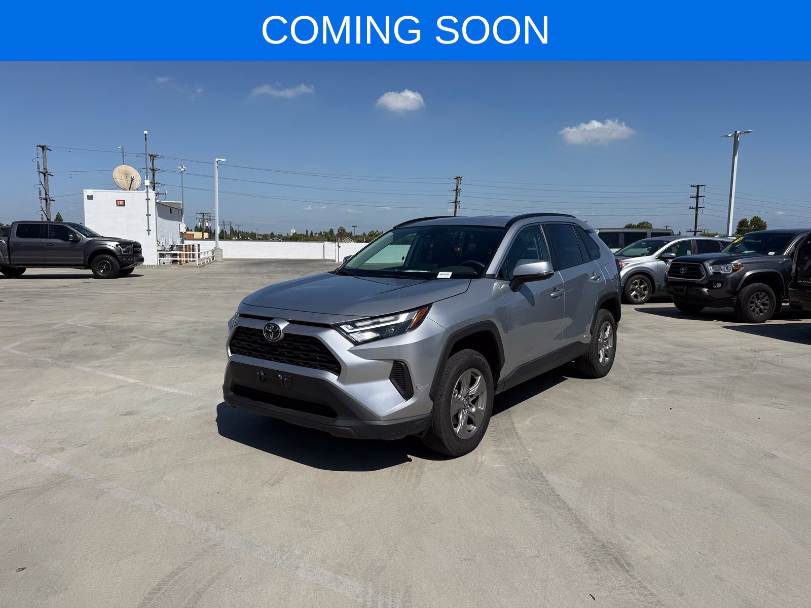 Used 2025 Toyota RAV4 Hybrid XLE SUV