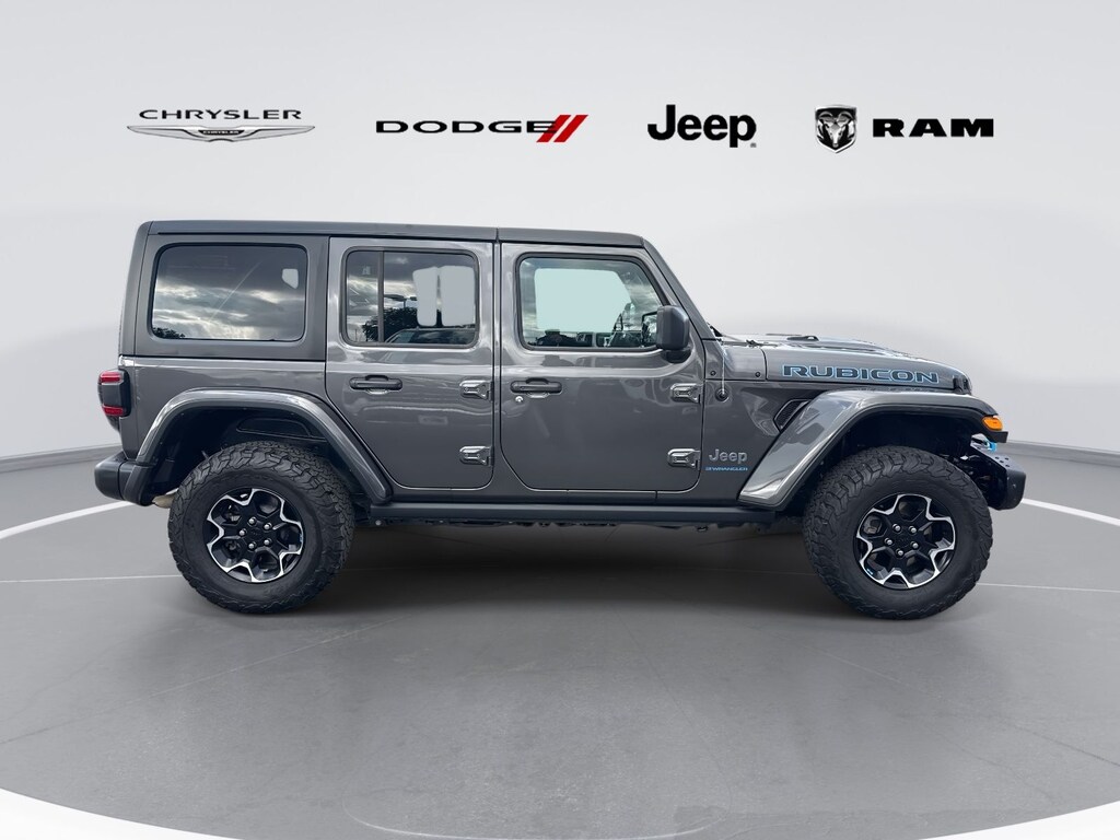 Used 2023 Jeep Wrangler SUV