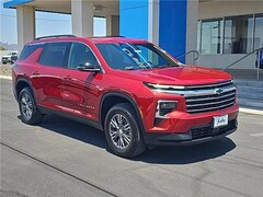 2025 Chevrolet Traverse LT SUV