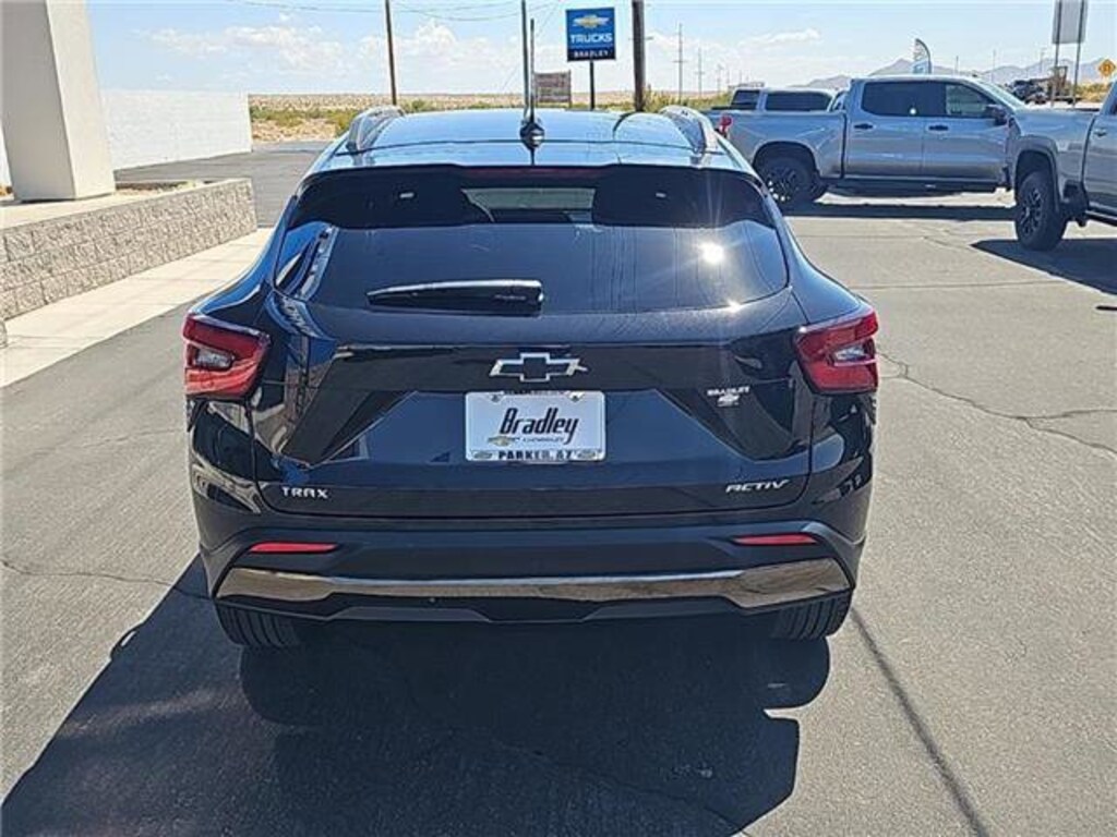 New 2025 Chevrolet Trax ACTIV SUV