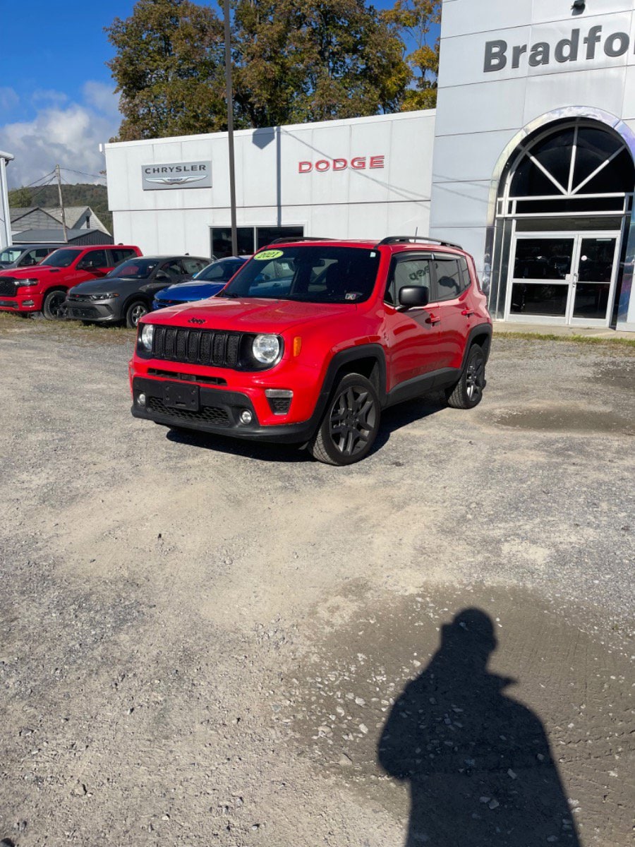 Used 2021 Jeep Renegade 80TH Edition with VIN ZACNJDBB9MPM48517 for sale in Bradford, PA