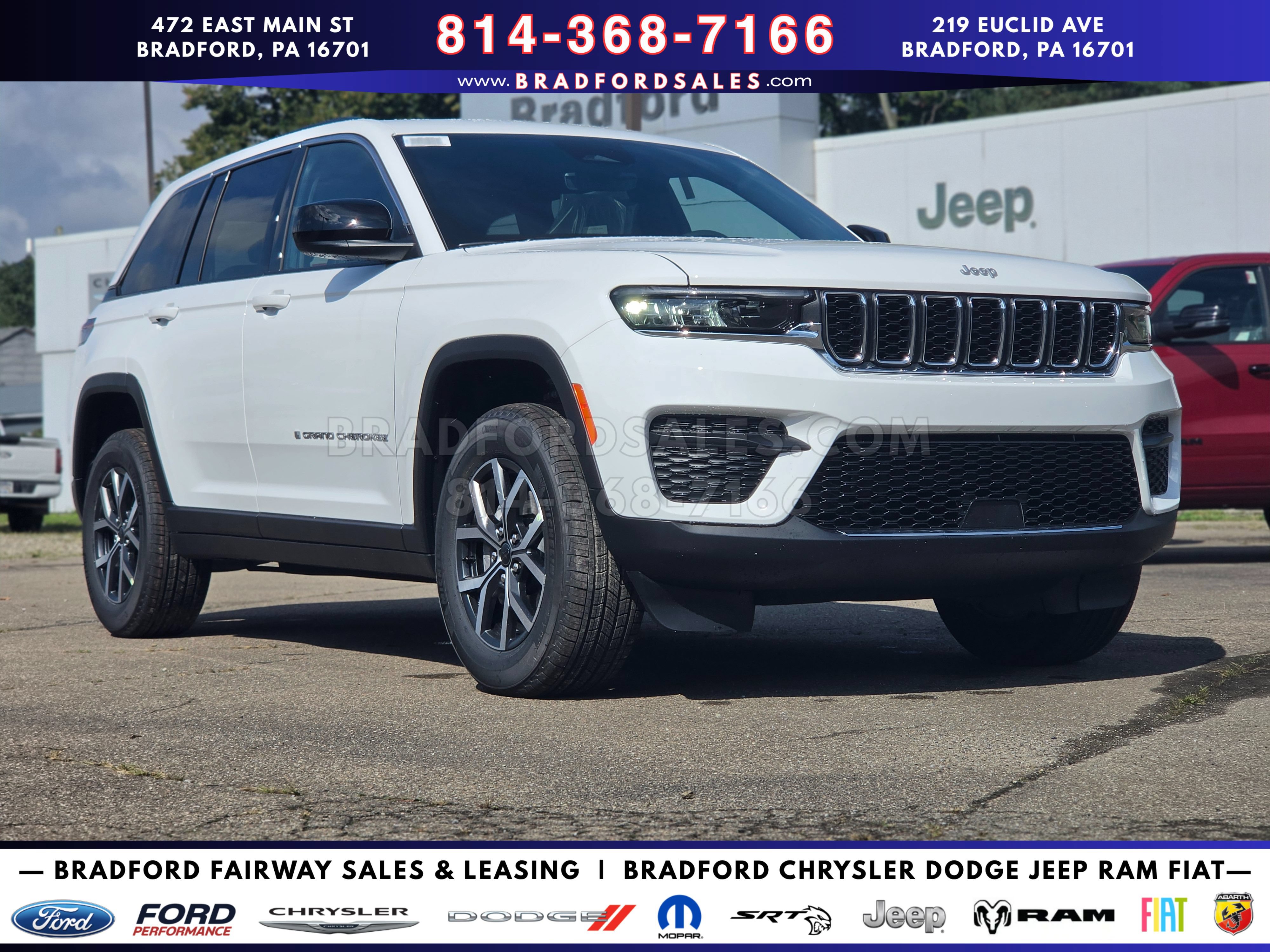 2027 Jeep Grand Cherokee Laredo