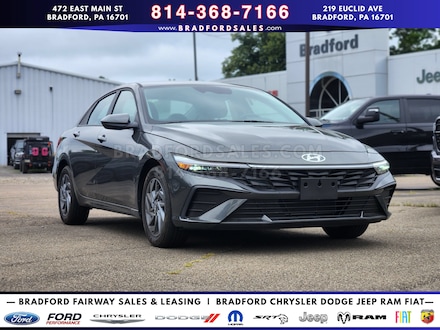 2024 Hyundai Elantra SEL 4dr Car