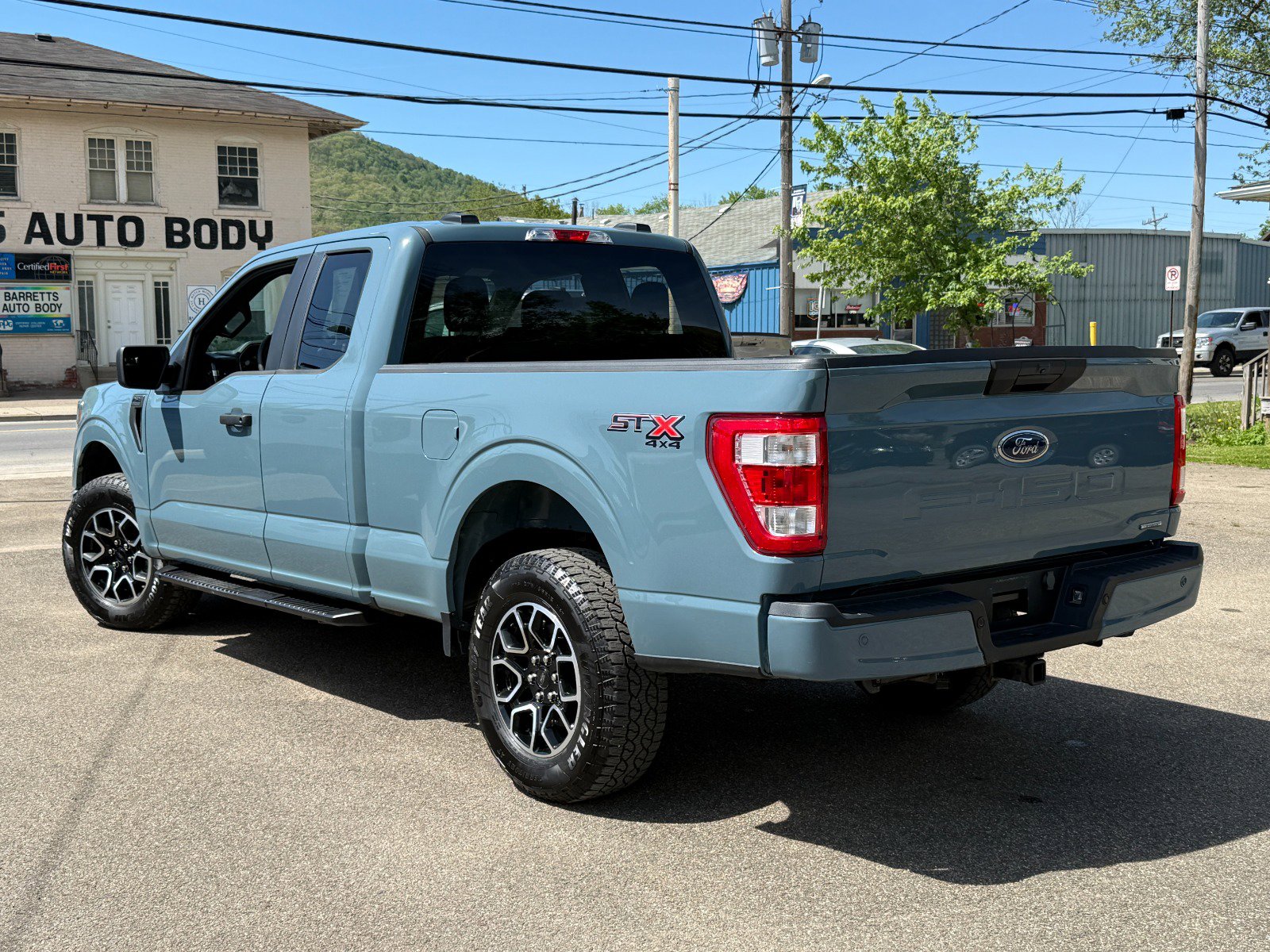 2023 Ford F-150 XL - Photo 7