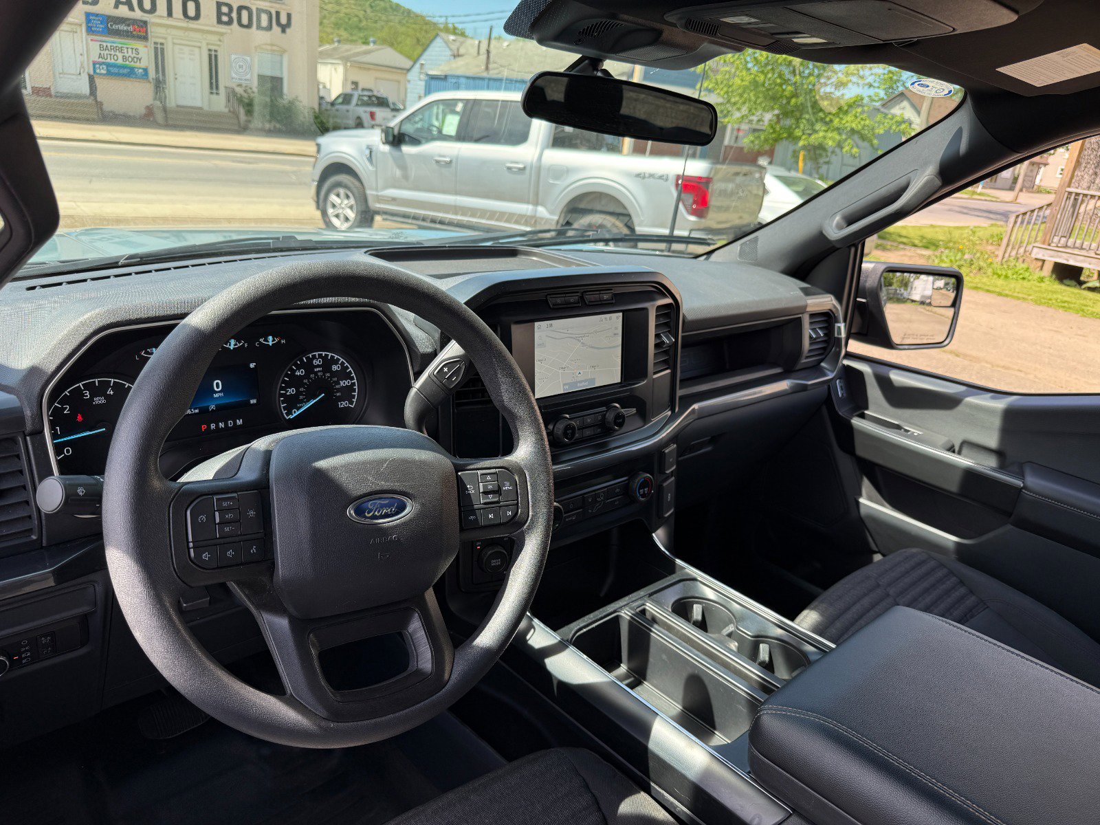 2023 Ford F-150 XL - Photo 10