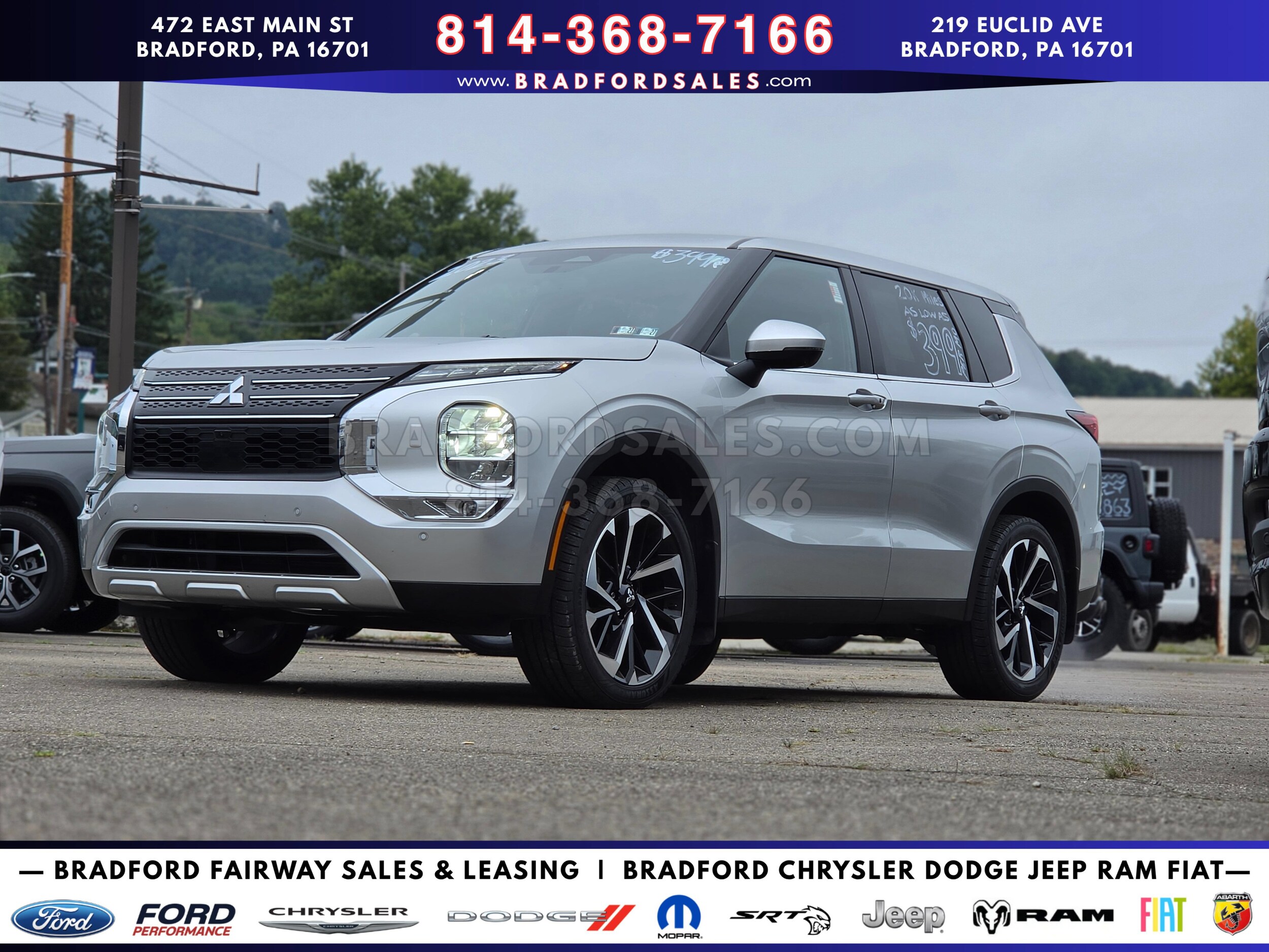  2023 Mitsubishi Outlander SUV / Crossover  