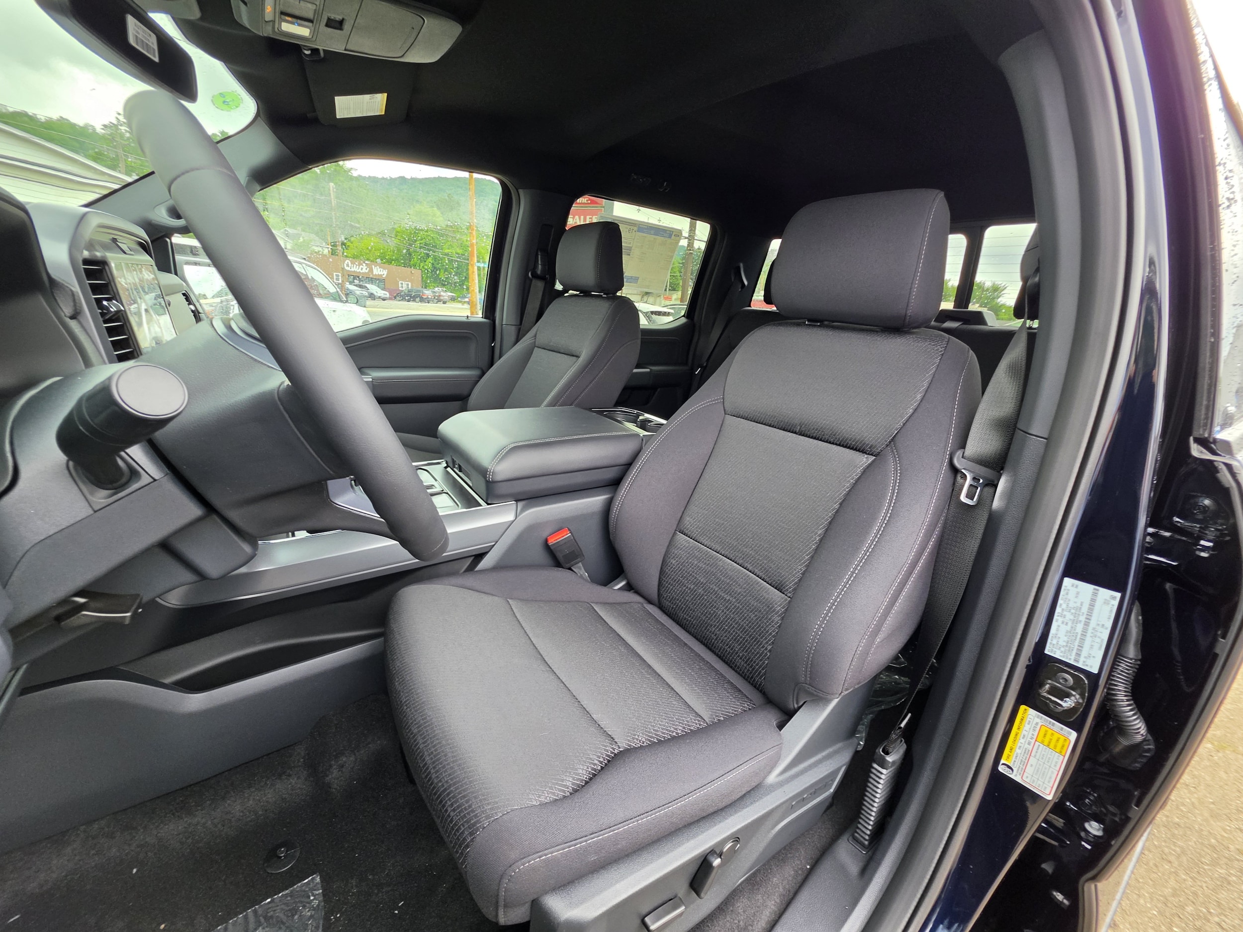 2026 Ford F-150 XLT - Photo 9