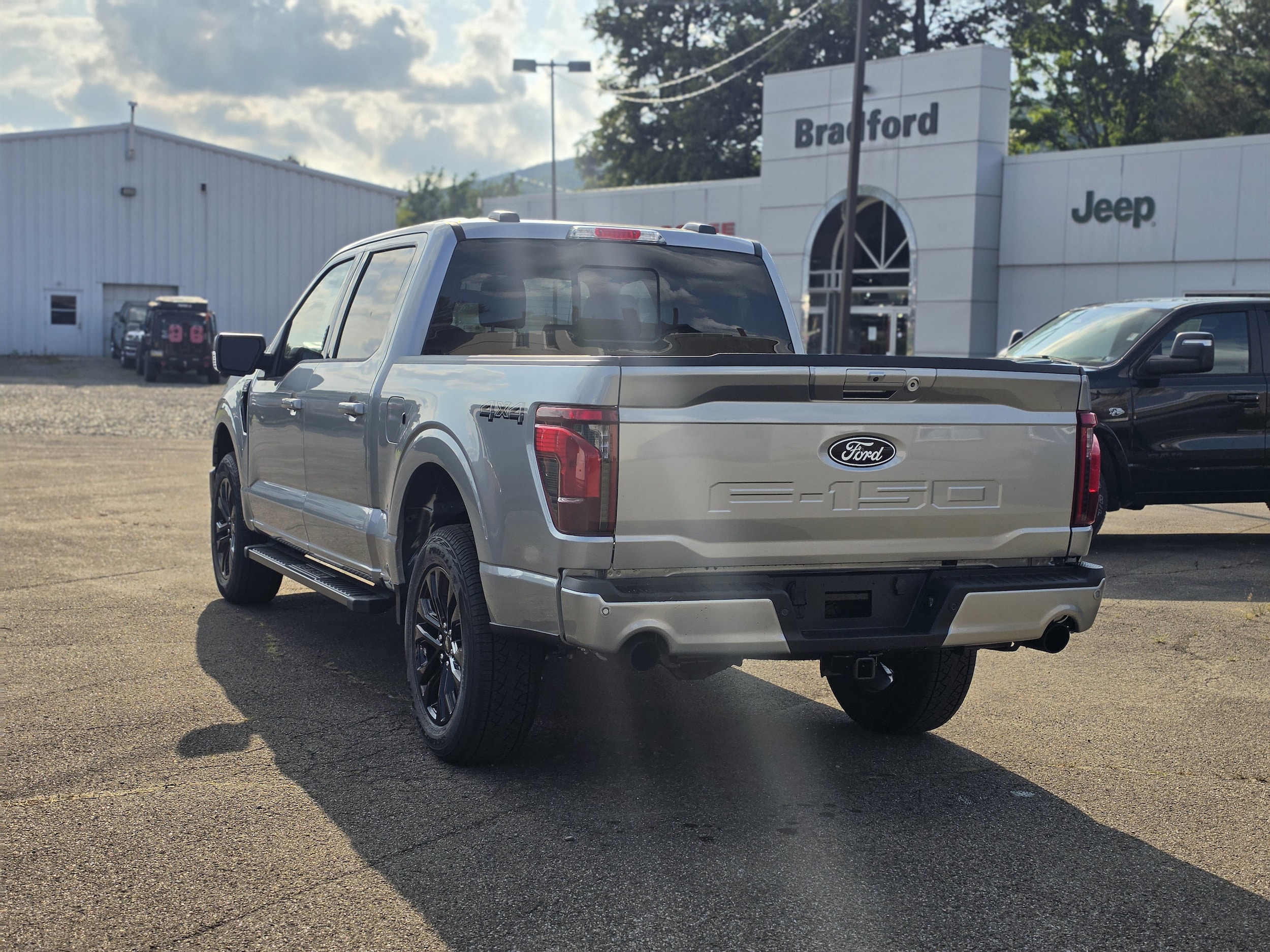 2026 Ford F-150 XLT - Photo 7