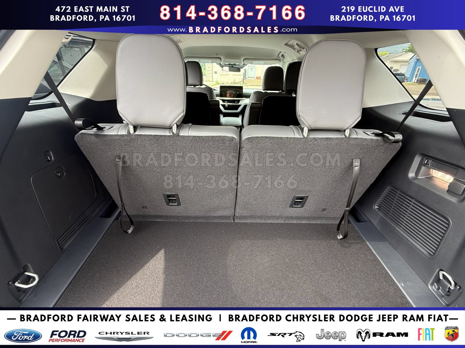 2026 Ford Explorer Active - Photo 13