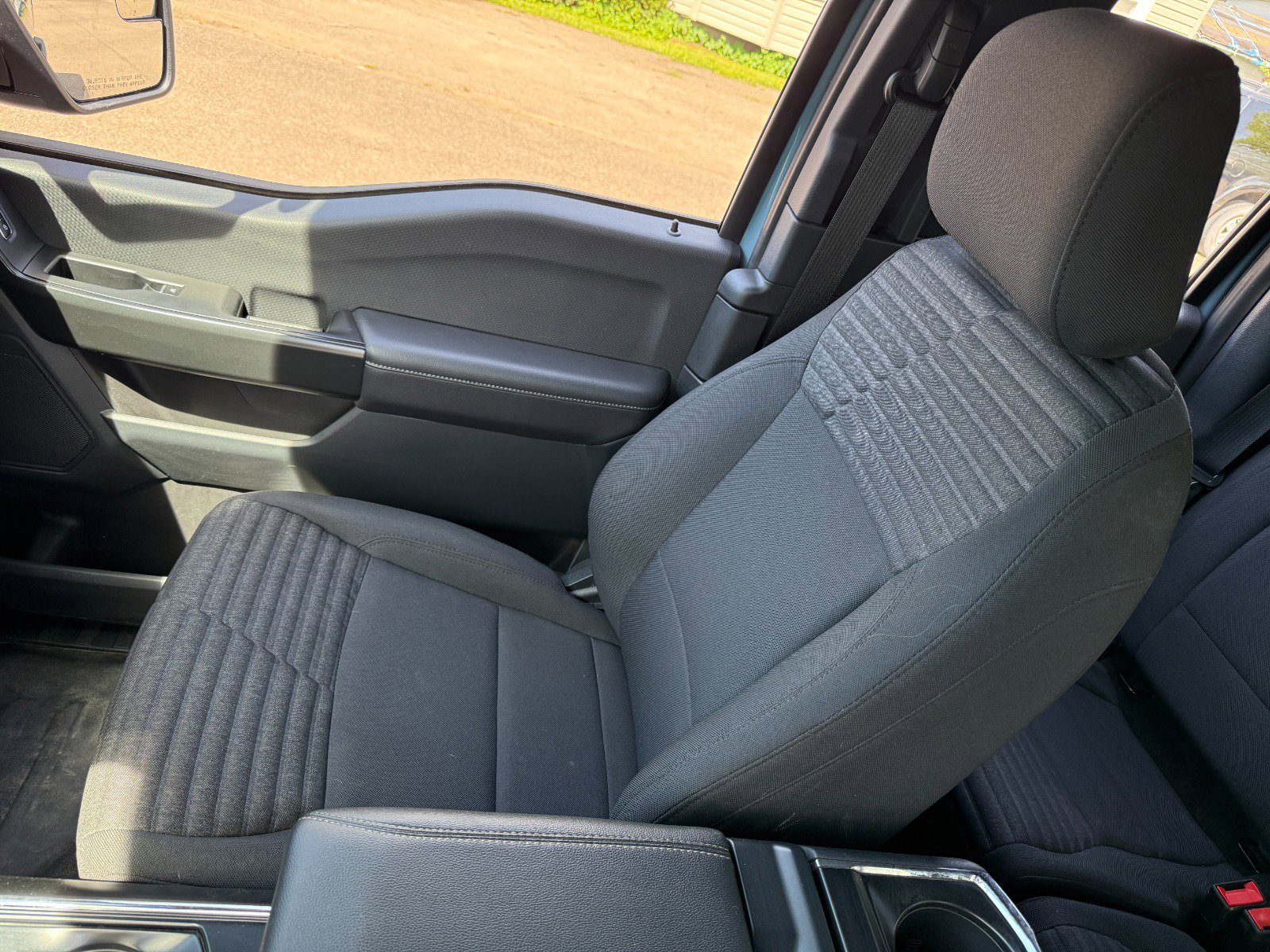 2023 Ford F-150 XL - Photo 13