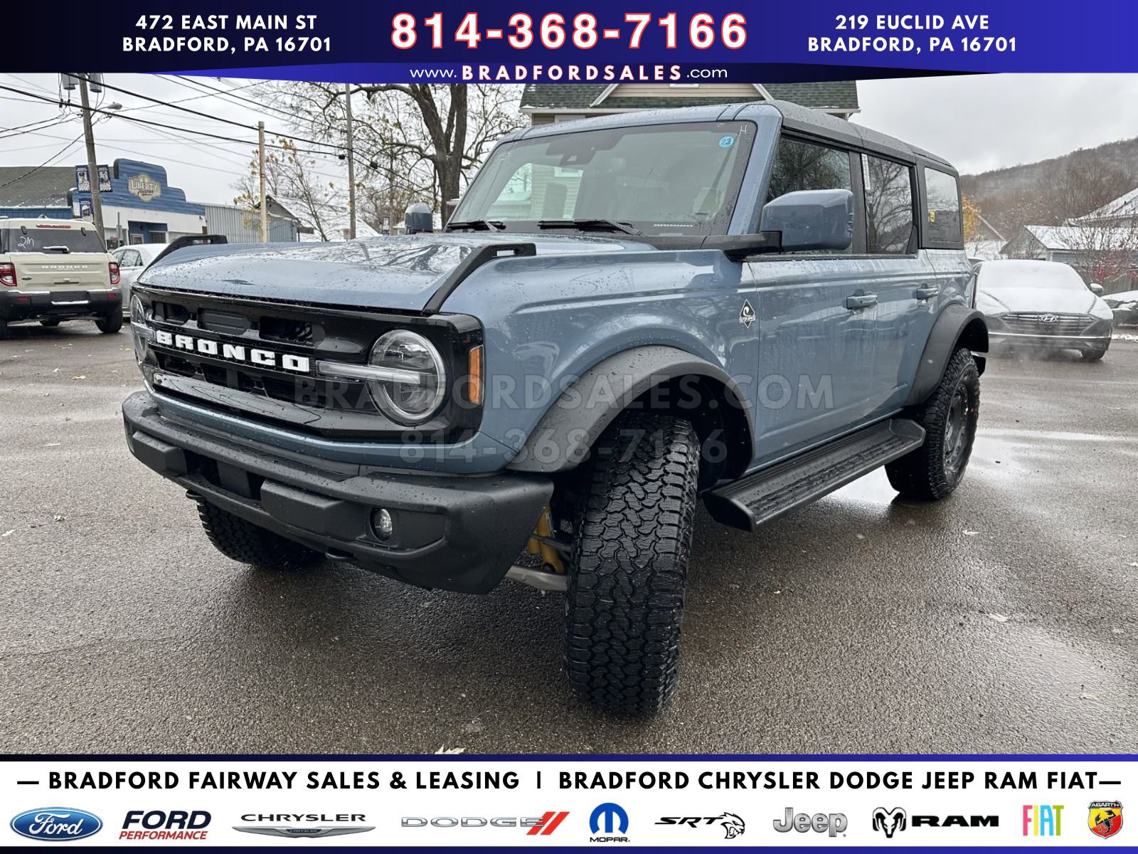 2025 Ford Bronco 4-Door Outer Banks's photo