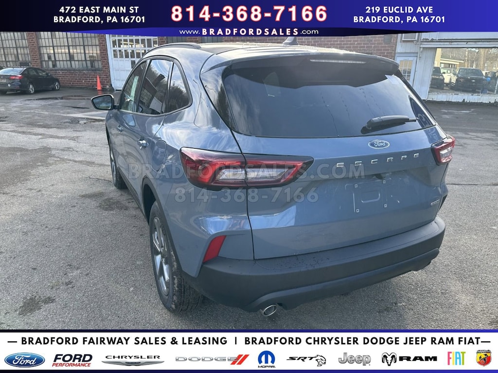 2026 Ford Escape ST-Line Select photo 4