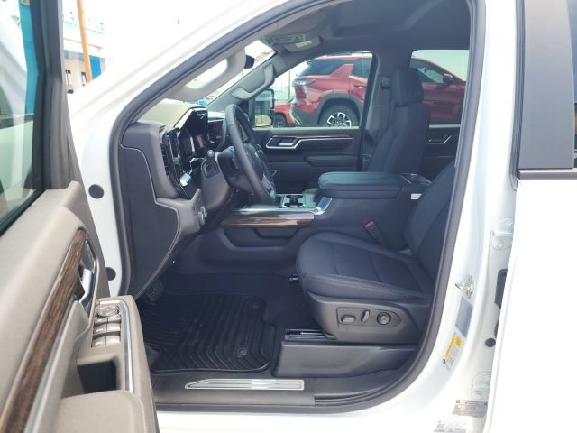 2026 Chevrolet Silverado 3500 HD LT - Photo 33
