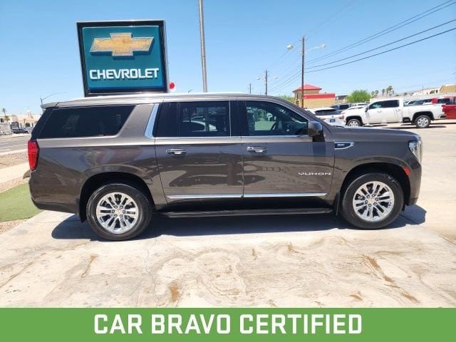 2021 GMC Yukon XL SLT - Photo 3