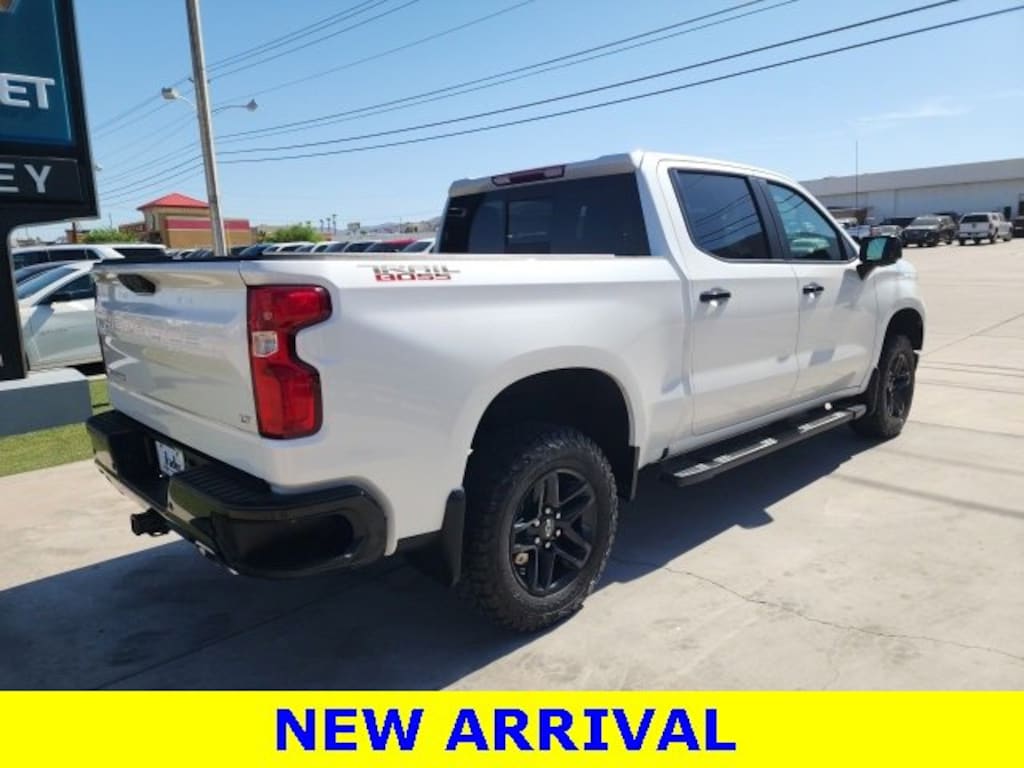 Used 2022 Chevrolet Silverado 1500 LT Trail Boss Truck Crew Cab
