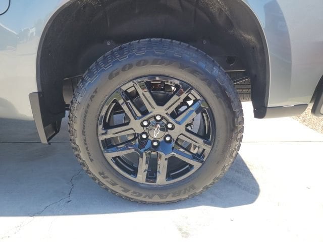 2026 Chevrolet Silverado 1500 Custom - Photo 21