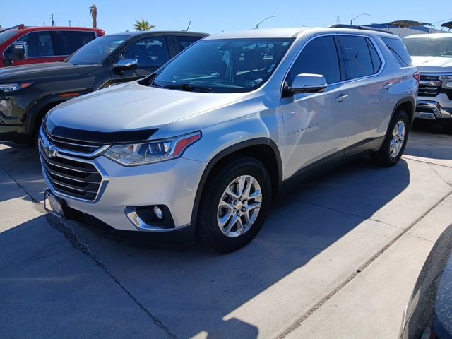 2020 Chevrolet Traverse Cloth photo 2