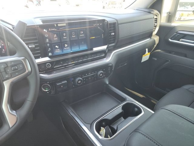 2026 Chevrolet Silverado 3500 HD LTZ - Photo 42