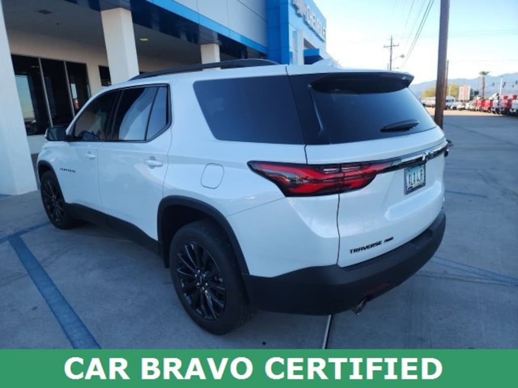 Used 2023 Chevrolet Traverse RS SUV
