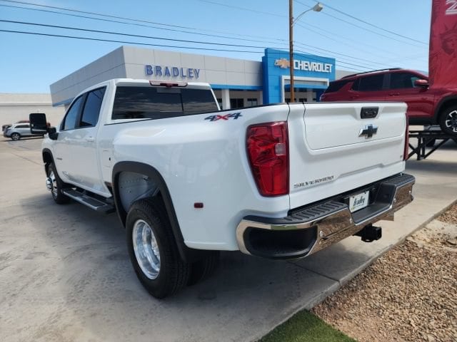 2026 Chevrolet Silverado 3500 HD LT - Photo 6